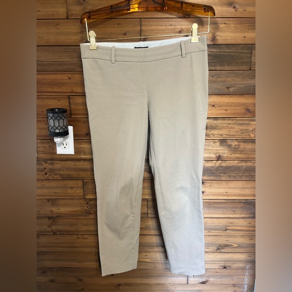 Babaton Aritzia Bi-Stretch ankle slim leg pants size 10 color tan - Picture 2 of 9